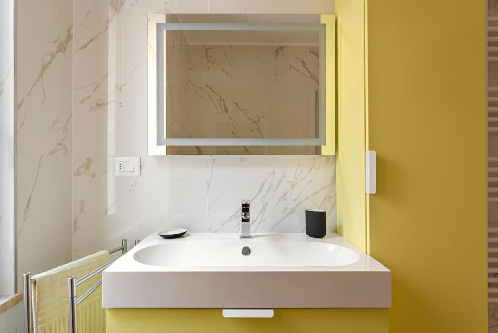 Amazing Apartment In Duomo Mailand Exterior foto